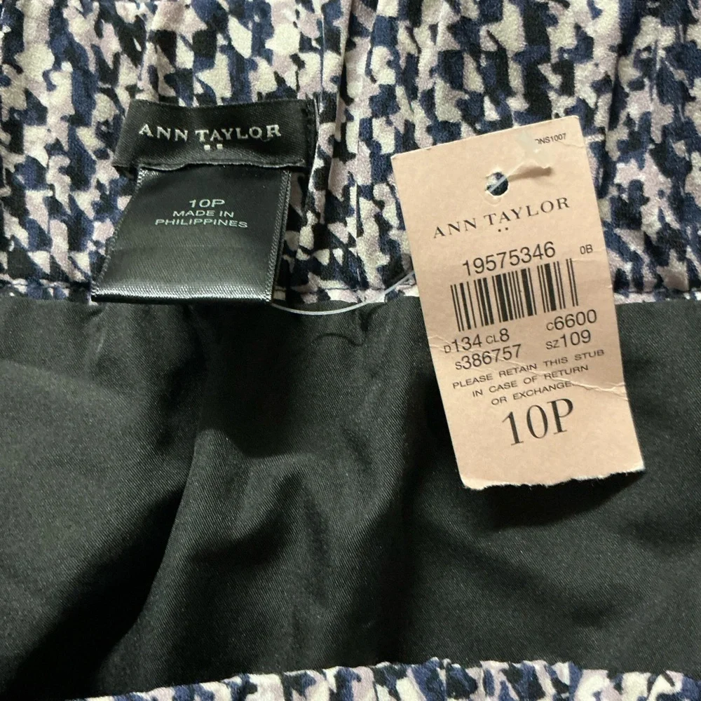 Ann Taylor NWT Skirt - Picture 4 of 8